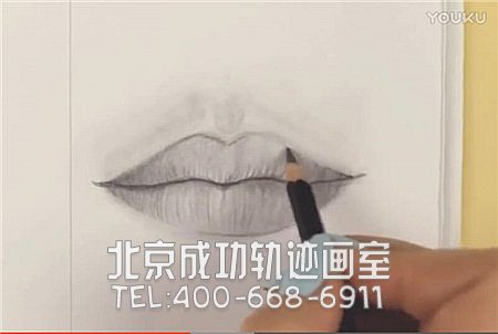 素描入門(mén)：唇部素描的畫(huà)法步驟視頻教程